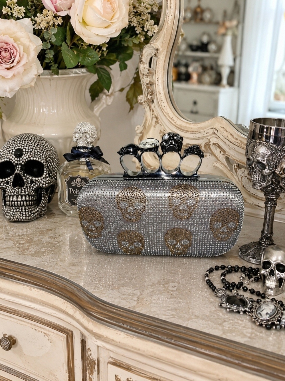 Silver Crystal Skull Knuckle Clutch